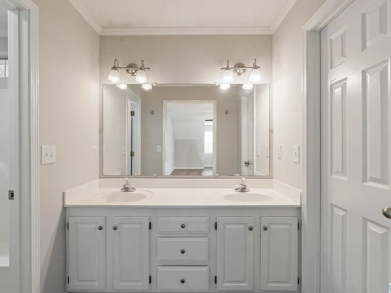 205 Brookhollow Dr — Photo 22
