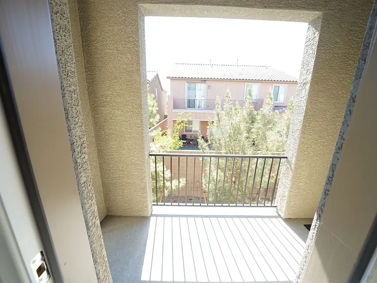 6227 Runestone St — Photo 27