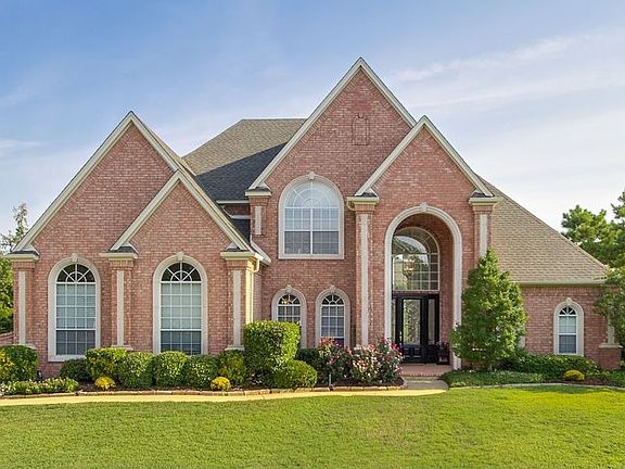 2nd image of 808 Kleberg Ct