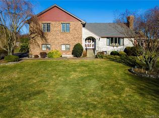 144 Old Colony Rd, Watertown, CT 06795