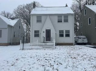 1220 Plainfield Rd, South Euclid, OH 44121