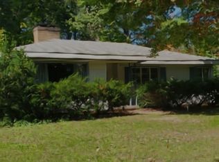 647 Ford Dr, Sault Sainte Marie, MI 49783