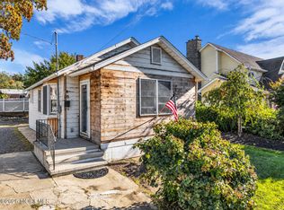 38 East Avenue, Atlantic Highlands, NJ 07716