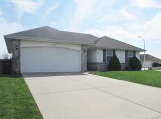 1770 S Eastland St, Springfield, MO 65802