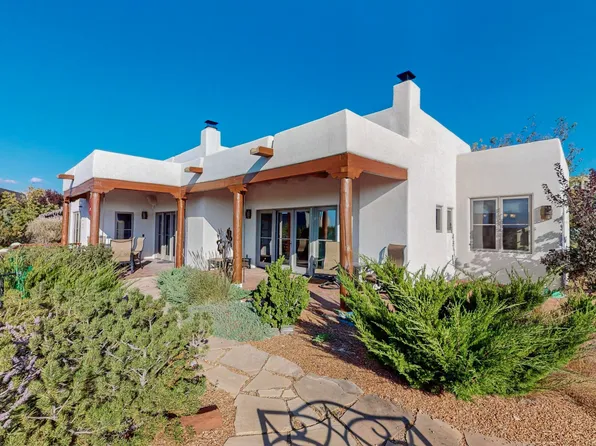 3 W Calle Suerte, Santa Fe, NM 87507