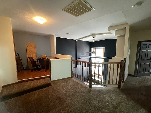 1227 S Wake Rd — Photo 10