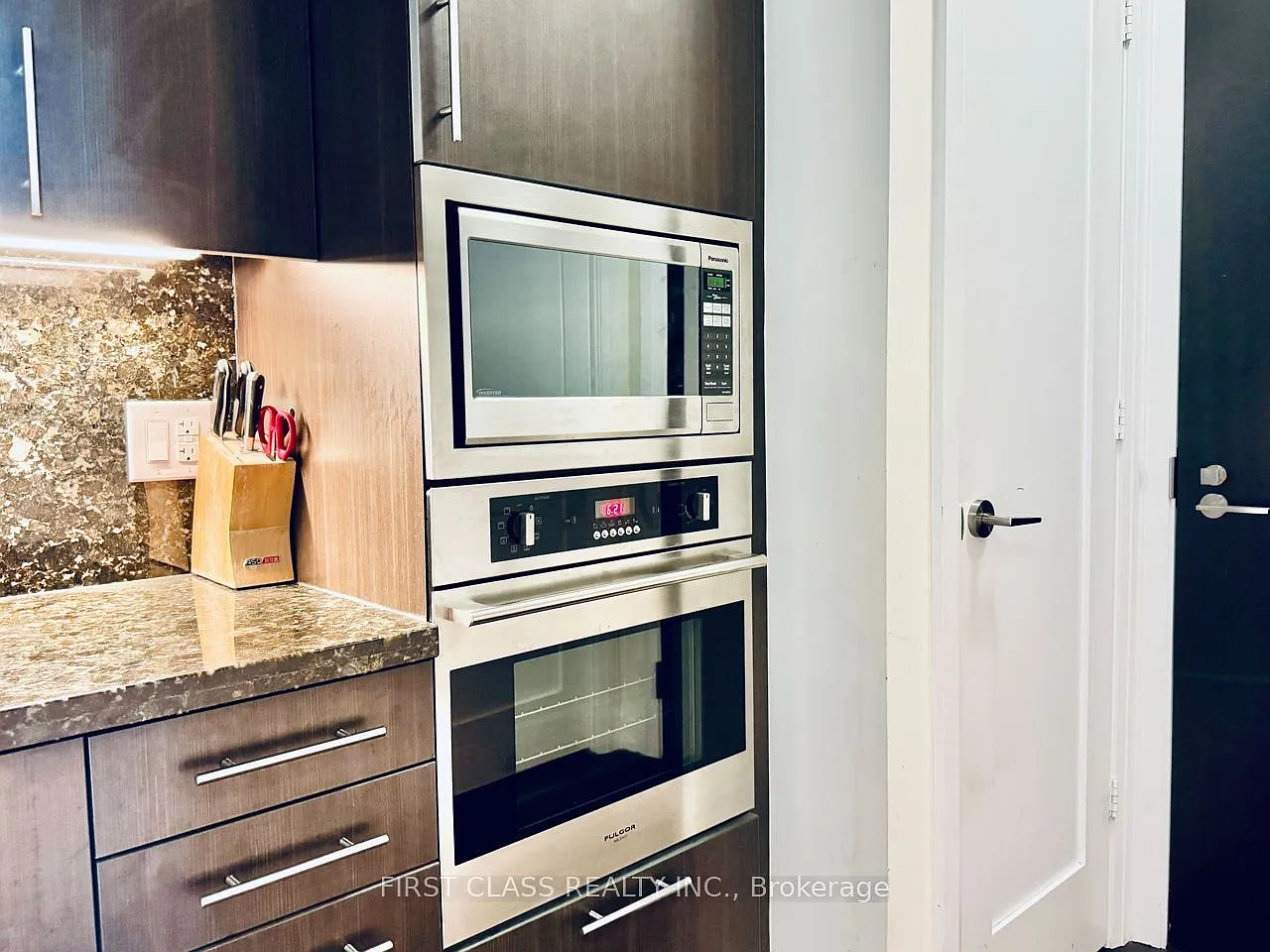 1 bed, $2,350 — Photo 4