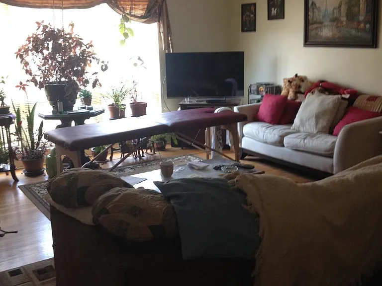 301 Elmwood Ave #1S — Photo 3