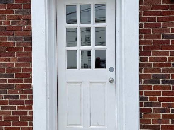 4th image of 270 S Champion Ave #C
