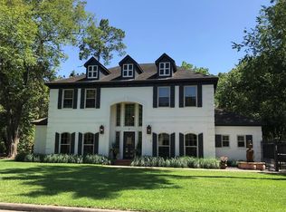 26 Woodsborough Cir, Houston, TX 77055