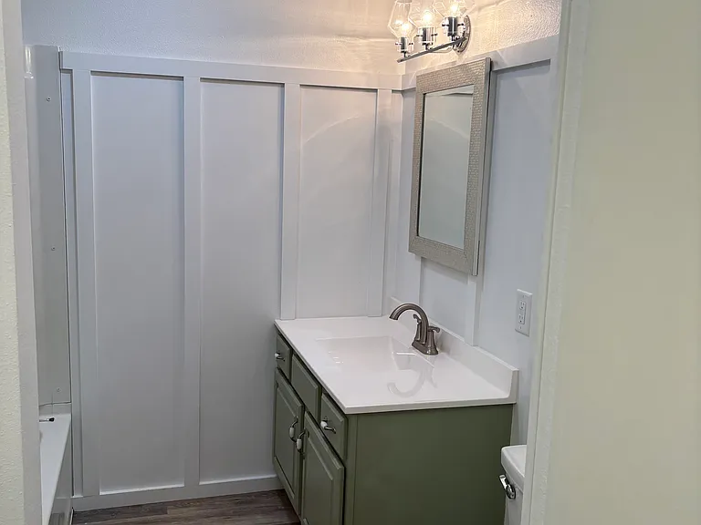 275 1/2 5th Ave #1 — Photo 4