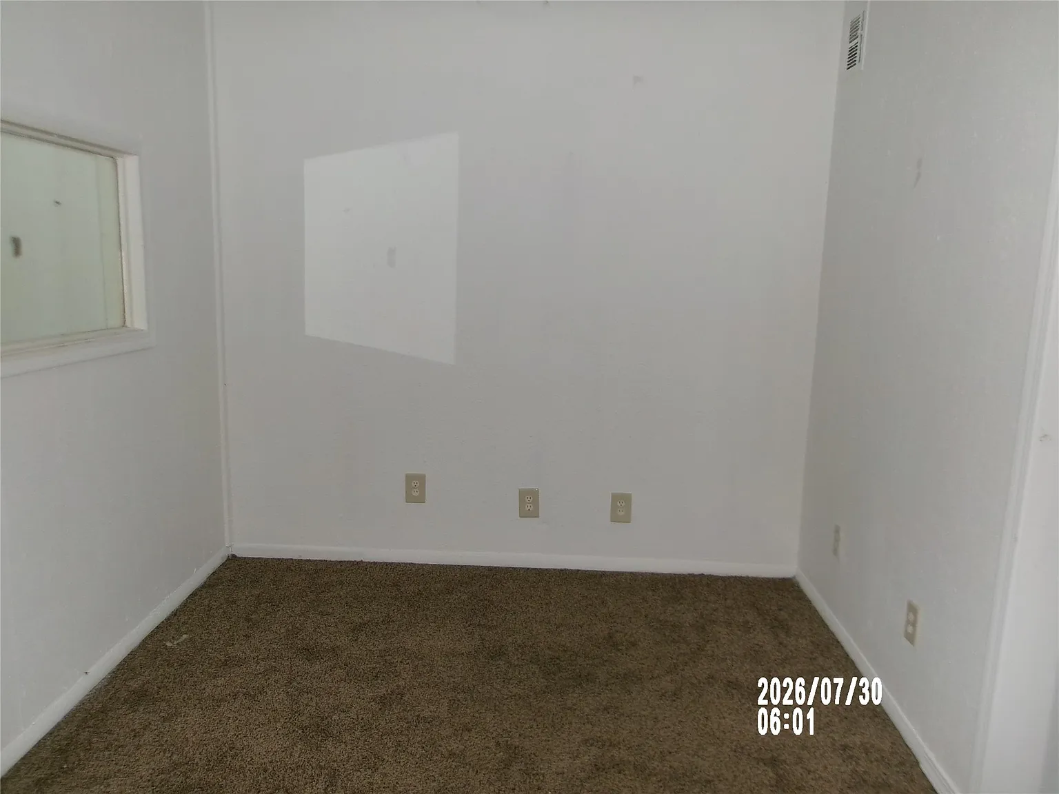 3 bed, 2.0 bath, 1134 sqft, $1,100 — Photo 4