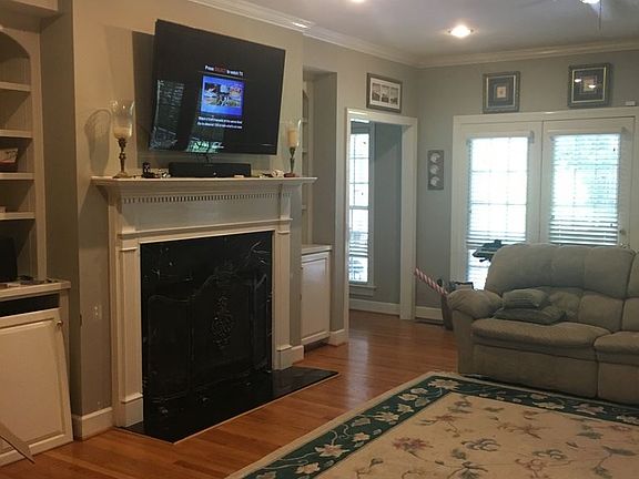 4th image of 313 Gatefield Dr