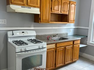 23 Underwood St APT 1R, Newark, NJ 07106