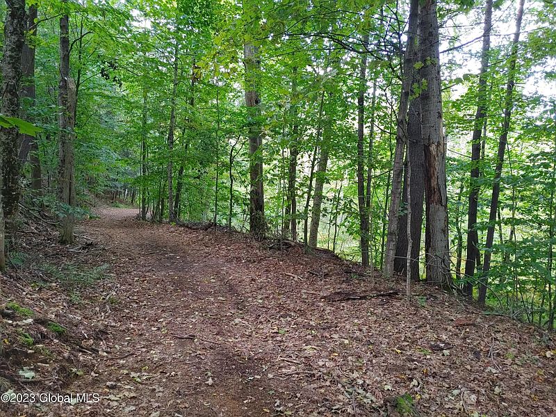 4th image of 215 Trout Brook Road