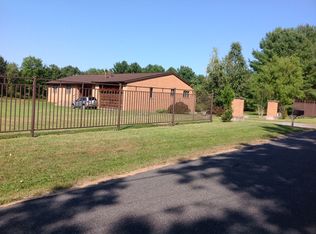 811 Sackett Lake Rd, Monticello, NY 12701