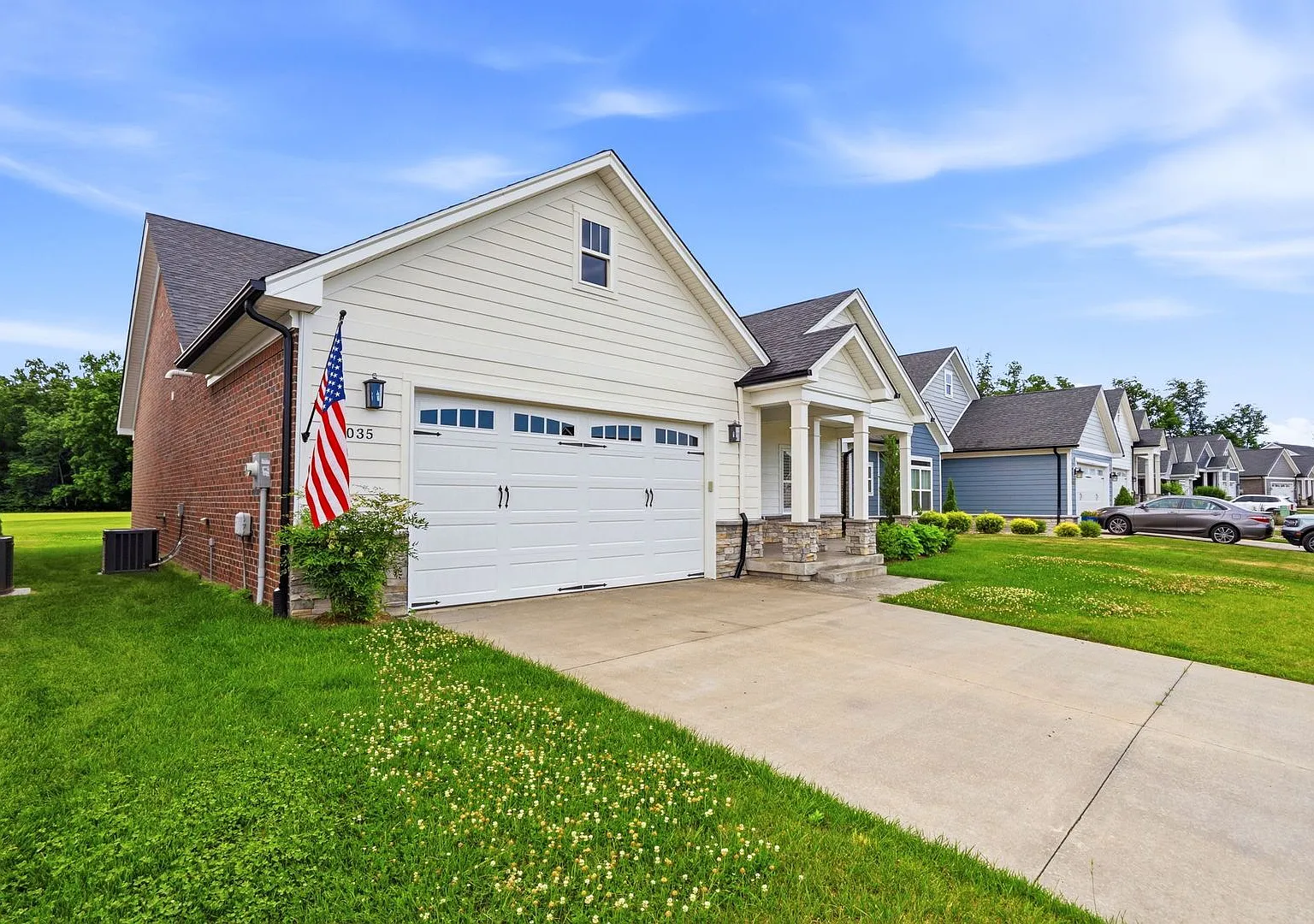 Rental Property on Champion Pointe Golf Course — Photo 3