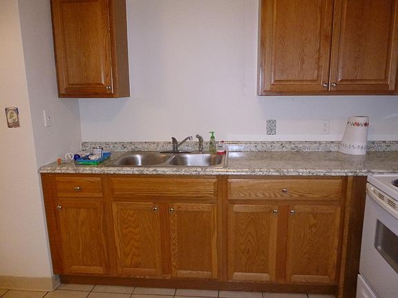New kitchen cabinets/sink/faucets