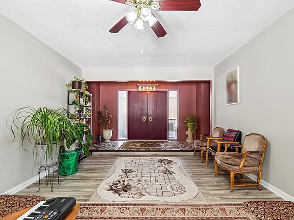 3rd image of 4229 Terra Dr
