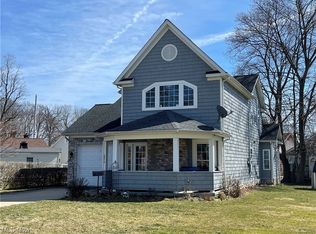 38514 N Beachview Rd, Willoughby, OH 44094