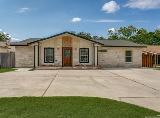 9454 Bowen Dr, San Antonio, TX 78250