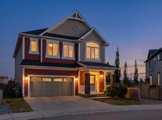 596 Windbrook Hts NW, Airdrie, AB T4B 3V9