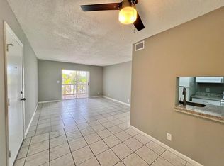 1766 Abbey Rd APT 201, West Palm Beach, FL 33415