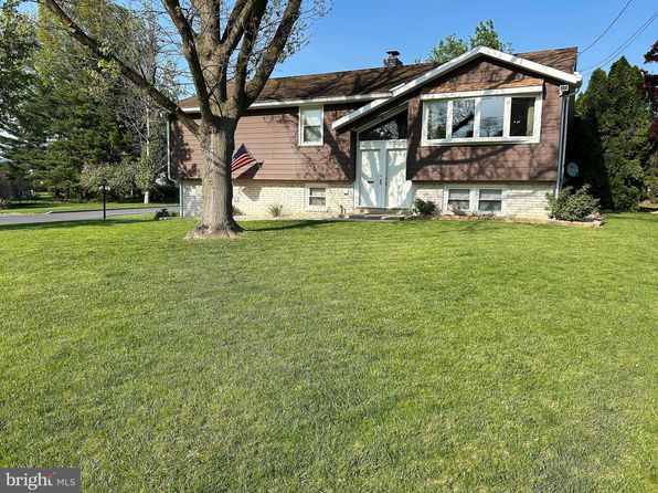 335 Nolt Ave, Willow Street, PA 17584