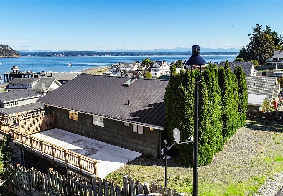1st image of 4335 Wateredge Dr
