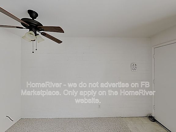 4th image of 89 Acoma Blvd N APT 11