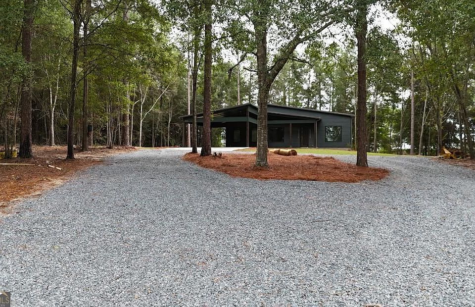 1st image of 100 Marie Ln