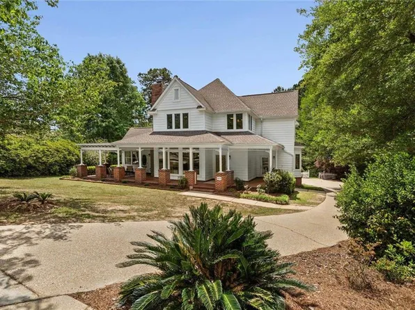 1619 Silver Creek Ct, Saraland, AL 36571