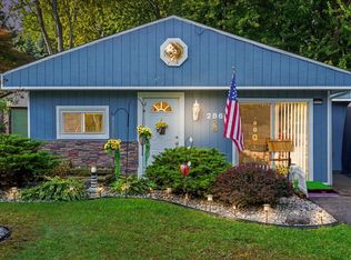 286 Lagoon Beach Dr, Bay City, MI 48706