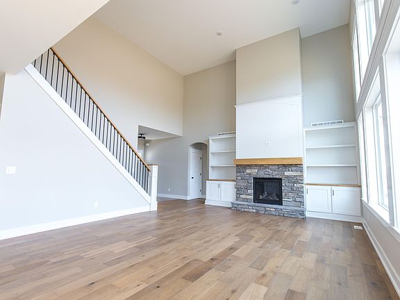 5th image of 4884 Prairie River Dr SE