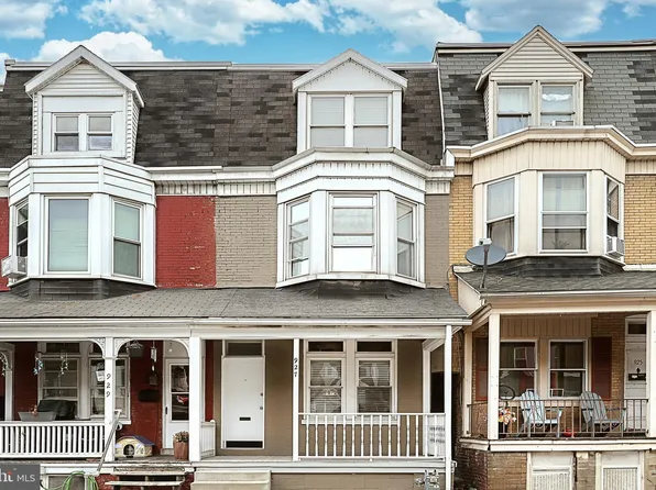 927 W College Ave, York, PA 17401