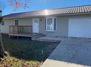 321 W Middleton St, Orleans, IN 47452