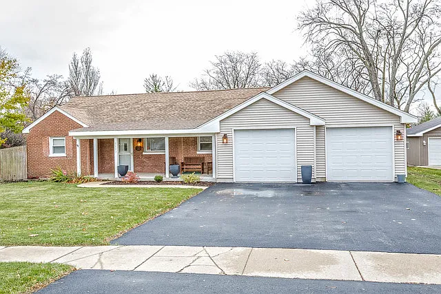 5603 Willow Springs Rd photo 1