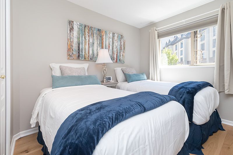 Victoria Apartment for rent - 2 Bedrooms — photo 19