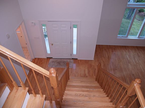 5th image of 9 Davidge Rd