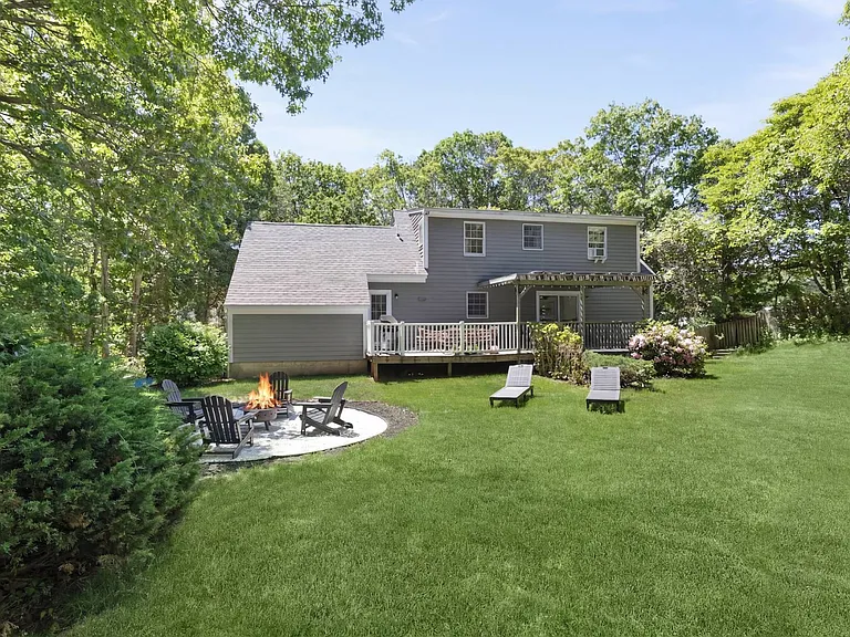 79 Clay Pit Rd — Photo 16