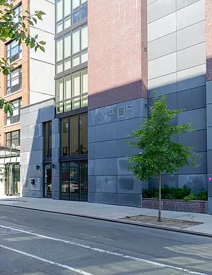 1st image of 179 Suffolk St #Cf
