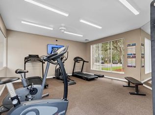 2828 Tennis Club Dr APT 303, West Palm Beach, FL 33417