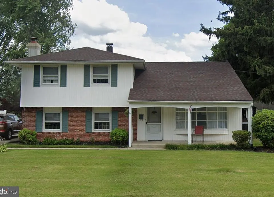 25 Fairmount Dr