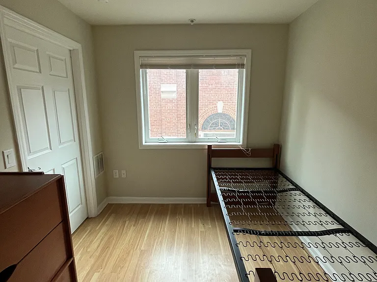 165-169 Barclay St #305 — Photo 11