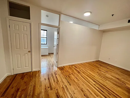 Rented by Compass | media 3