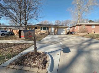 501 Terrace Rd, Lincoln, NE 68505