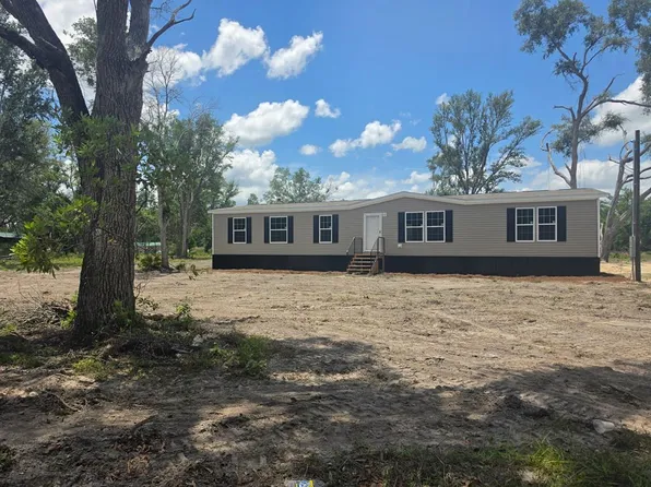 67 Bended Oak Ln, Stockton, GA 31649