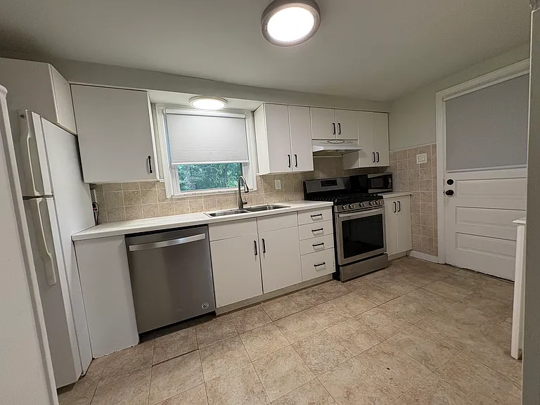 5357 Brownsville Rd — Photo 8