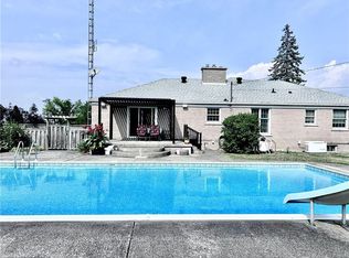 1279 Niagara River Pkwy, Fort Erie, ON L2A 5M4