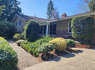 307 130th Ave SE, Bellevue, WA 98005